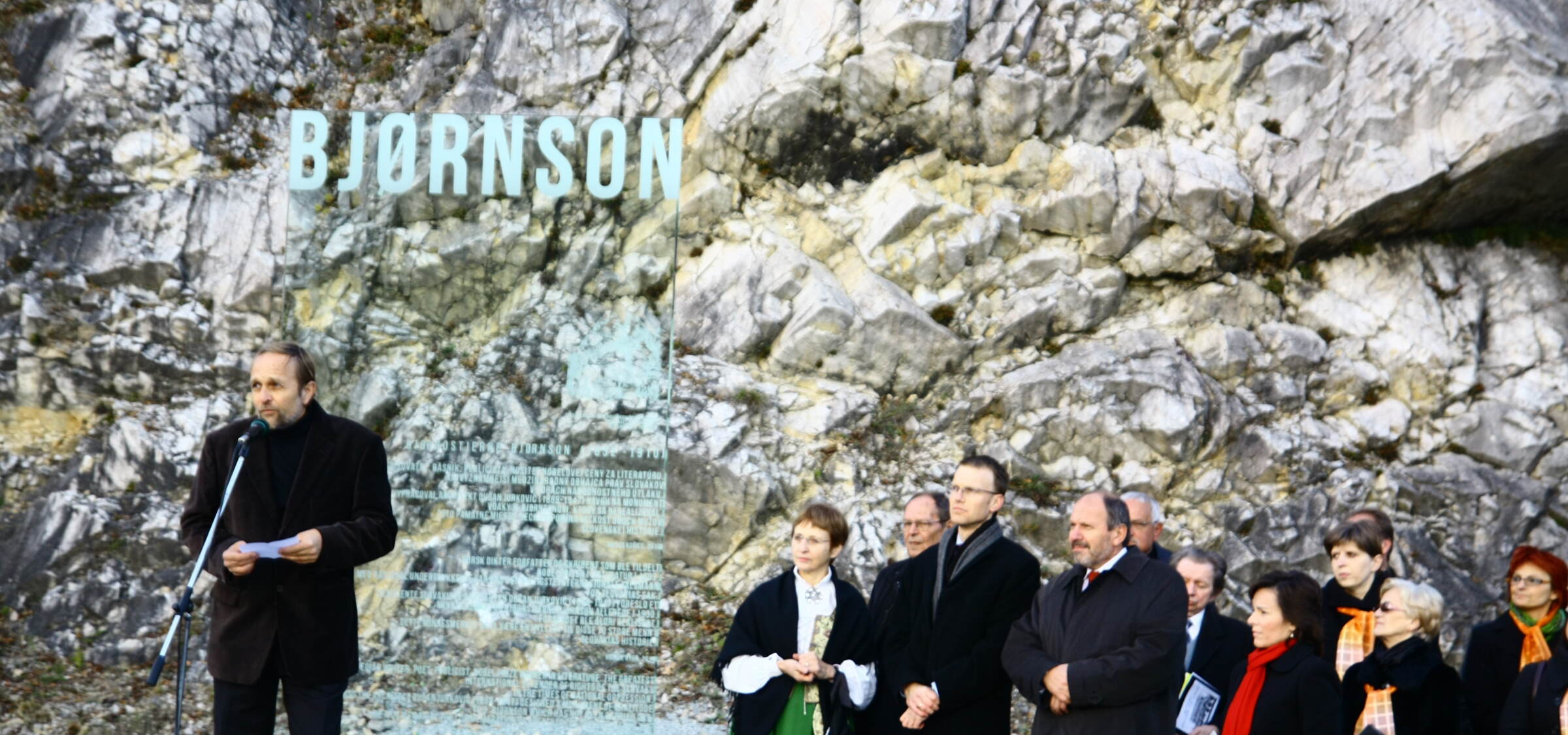 Slávnostné otvorenie pamätného miesta | News | Atrium Architekti